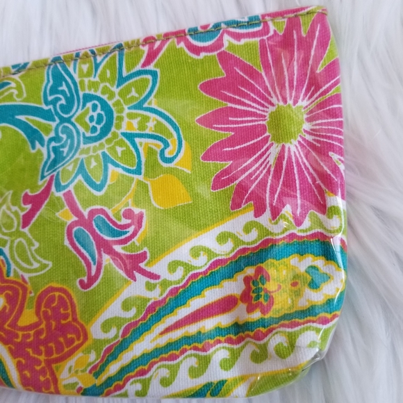Buckhead Betties Mini Floral Cosmetic Bag. - Picture 8 of 13